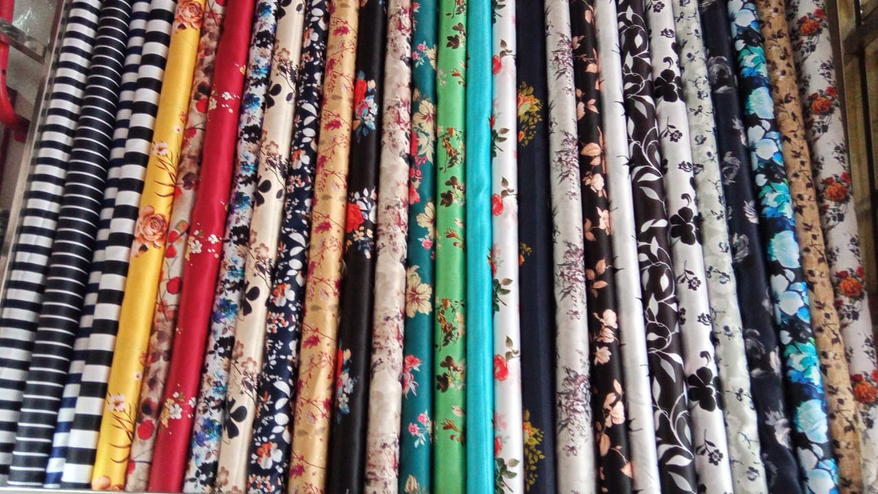 AVINCE TAILOR & COLLECTION 
