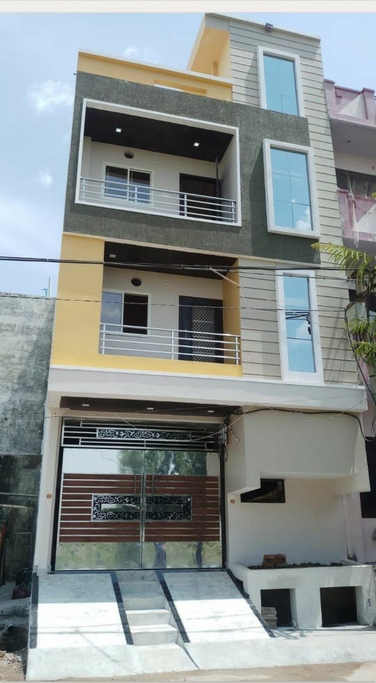 H.S. CONSTRUCTION & BUILDER 