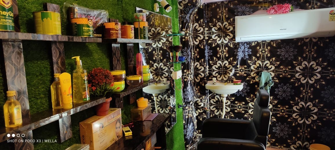 WELLA PROFESSIONAL UNISEX SALOON AND WIG HOUSE 