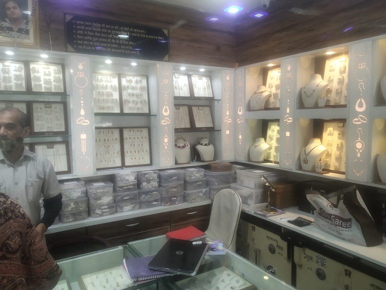 ABHIMANYU JEWELLERS 