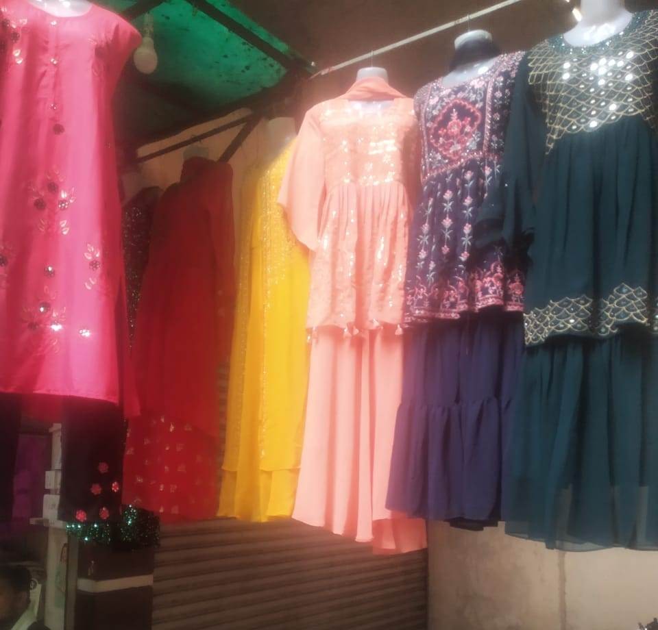VIRAL TEXTILES 