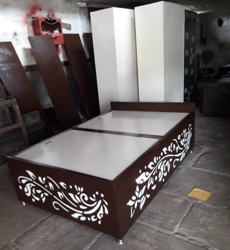 SHREE GANGOTRI STEEL FURNITURE 
